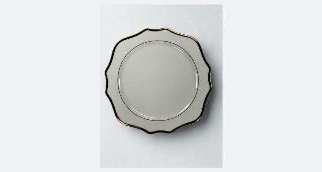 Rental store for Baroque Charger Plate in St. Louis MO
